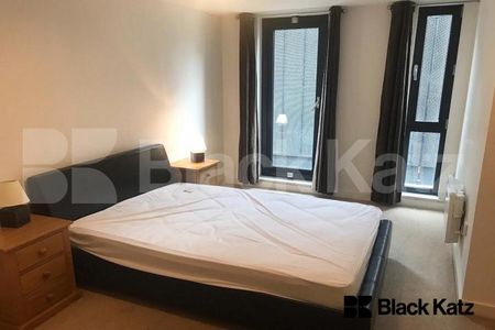 First floor two bedroom apartment in new build development - Photo 3