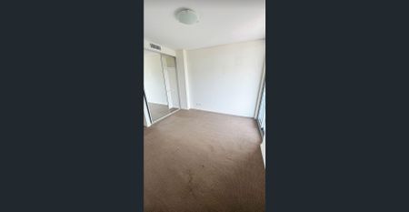 Stunning Neat Two bedrooms apartment - Photo 4