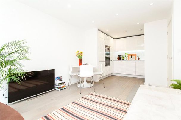 1 bedroom apartment to rent - Photo 1