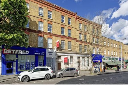 Studio Flat, High Street, W3 - Photo 3