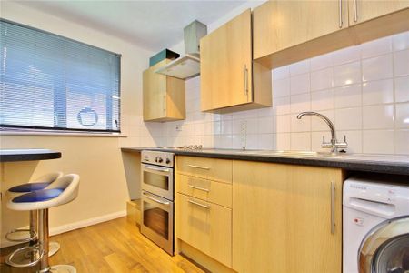 1 bedroom apartment to rent - Photo 4