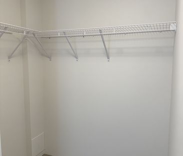 For Lease - 94 Fieldfare Road, Brampton, Ontario - Photo 3