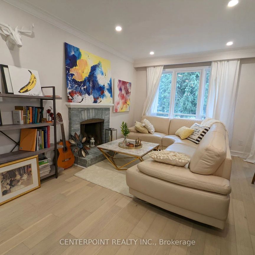 Detached Home For Lease | N9235799 - Photo 1