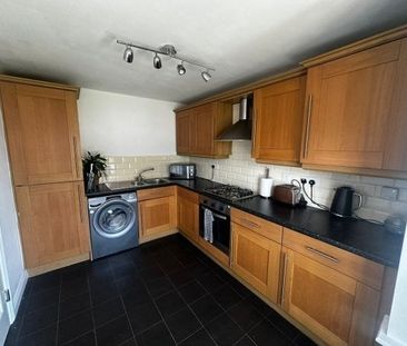 Lincoln Way, Chesterfield, S42 - Photo 4