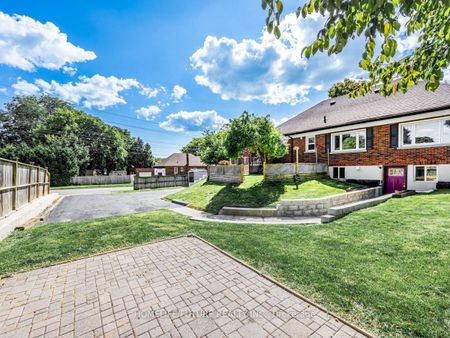 For Lease - 113 Harmony Road, Oshawa, Ontario - Photo 5