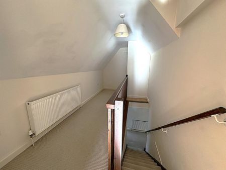 2 bedroom detached house to rent - Photo 3