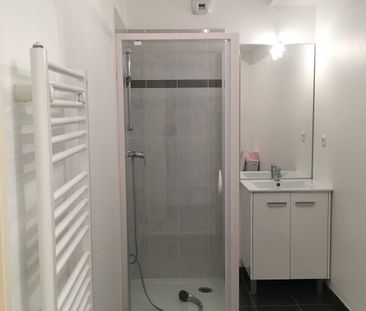 Location Appartement 2 pièces 40m² ORLEANS 45100 - Photo 4