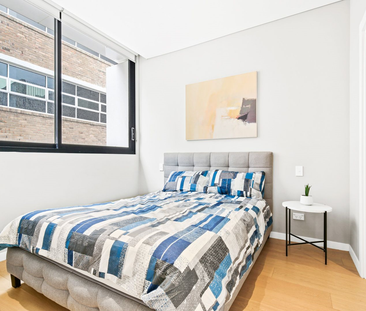 Centrally Positioned, Tastefully Updated, Near New And Private, Exp... - Photo 5