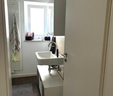 Schöne 2-Zimmer-Wohnung mit Garten im Erdgeschoss – ca. 76 m² - Foto 1