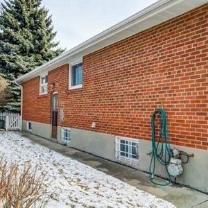 For Lease - 90 Dewey Drive, Toronto, Ontario - Photo 2