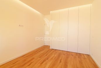 Apartamento T2+1 em Faro