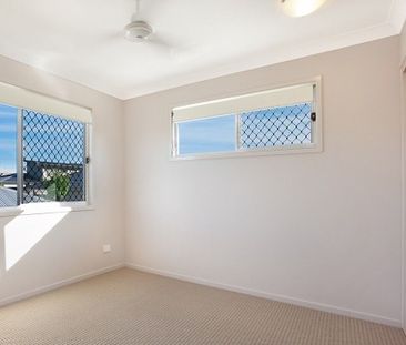 MODERN HOME IN CONVENTIENCE LOCATION - Photo 6