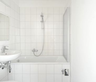 Top saniert in der 6. Etage – ab Mitte November bezugsfertig - Foto 1