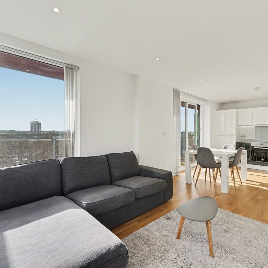 2 Bed Flat, Tinderbox House, SE8 - Photo 1