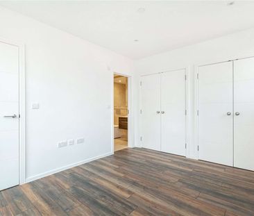 A lovely three bedroom house completed to a high standard and arran... - Photo 2