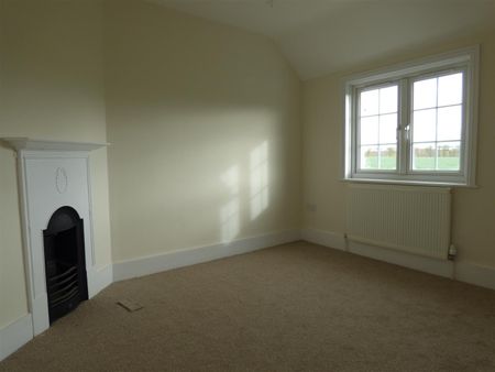 Hillside Cottages, Faussett Hill, Street End - Photo 3