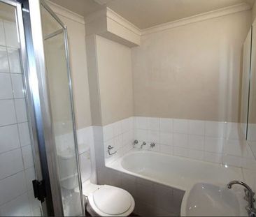 6 MONTH LEASE - Photo 5