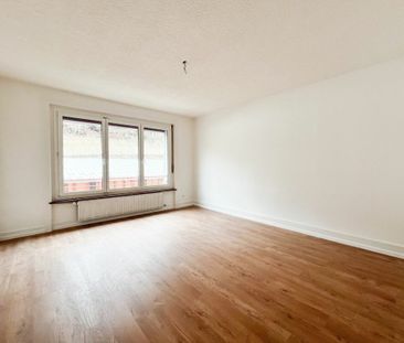 Appartement de 3 pièces entièrement rénové - Photo 4