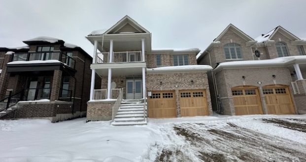 1523 Davis Loop Innisfil | $3300 per month | Plus Heat | Plus Water | Plus Hydro - Photo 1