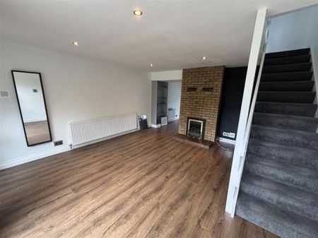 3 bedroom terraced house to rent - Photo 2