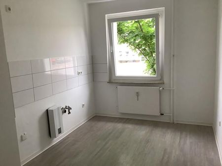 Frisch renovierte 3-Zimmer-Erdgeschosswohnung – ca. 58,70 m² mit Tageslichtbad - Photo 5