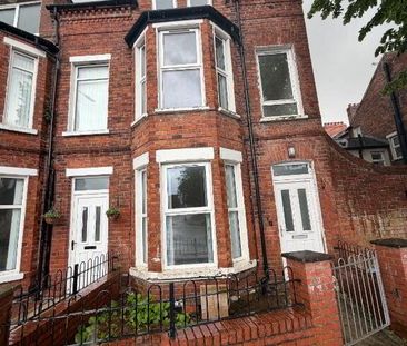 197 Alexandra Park Avenue, Belfast, BT15 3GB - Photo 2