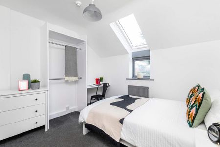 3 bedroom flat to rent - Photo 5