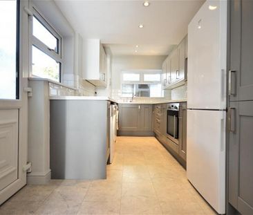 2 Bedroom Terraced To Let - Photo 4