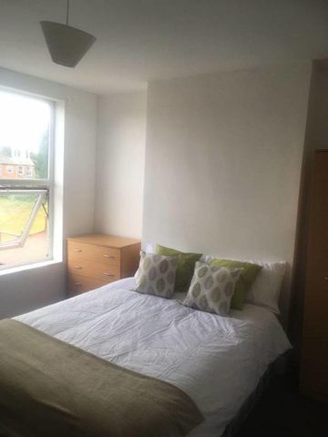 6 bedroom house share to rent - Photo 4