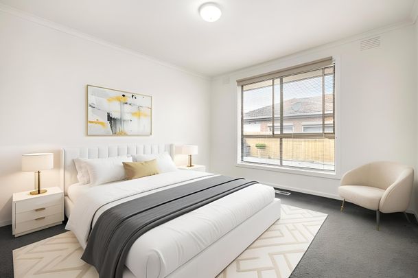 STYLISH & SPACIOUS 2-BEDROOM UNIT IN A PRIME OAKLEIGH LOCATION - Photo 1