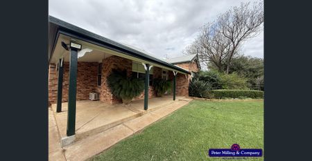 Peaceful Country Living with Beautiful Gardens and Total Privacy - Photo 3