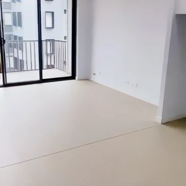 2 bed 2 bath - Photo 2