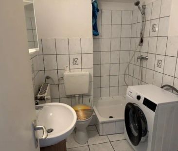 Möblierte 2-Zimmerwohnung im 3-Familienhaus Mönchengladbach-Bonnenb... - Photo 2
