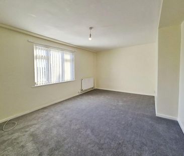 2 bedroom maisonette to rent - Photo 3