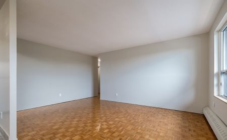 For Lease - 573 North Service Road Unit# 504, Mississauga, Ontario - Photo 2