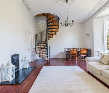 2 bedroom maisonette to rent - Photo 1