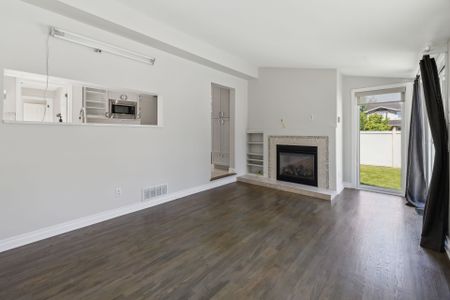 For Lease - 1873 DU CLAIRVAUX Road, Orleans - Convent Glen and Area, Ontario - Photo 4