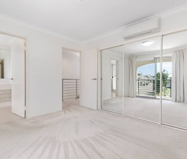 Modern Townhouse Living in Clarkson - Photo 2