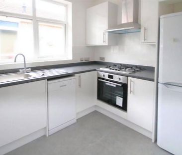 3 bedroom bungalow to rent - Photo 4