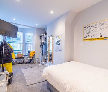 Room in a Shared House, Langdale Road, L15 - Photo 3