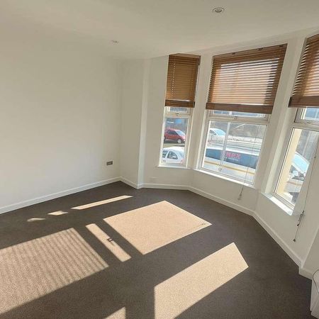 Upper Hollingdean Road, Brighton, East Sussex, BN1 - Photo 2