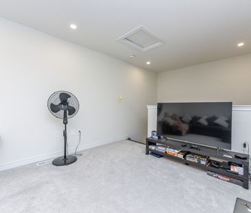 For Lease - 3958 LEONARDO Street, Burlington, Ontario - Photo 1