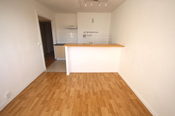 T2 de 43m², rue de la barre – Quai du Wault réf 537-001-GLI - Photo 1