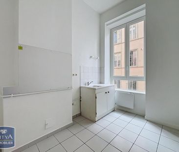 Location Appartement 2 pièces 40m² LYON 1er - Photo 2