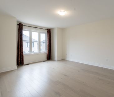 For Lease - 510 New England Court, Newmarket, Ontario - Photo 6