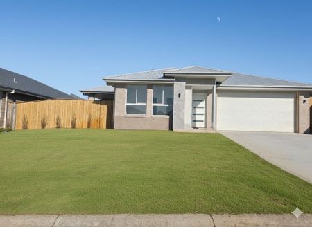 Charming 4-Bedroom Rental in Crangan Bay - Your New Home Awaits! - Photo 5