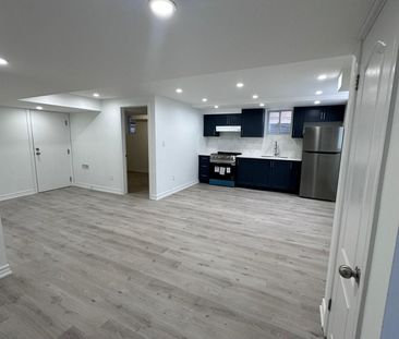 For Lease - Lower - 2101 Chris Mason Street, Oshawa, Ontario - Photo 5