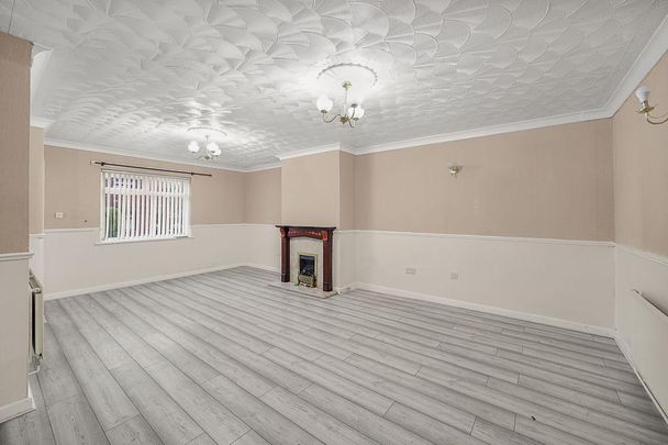 3 bedroom semi-detached house to rent - Photo 1