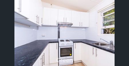 Charming Three-Bedroom Full-Brick Home in Sought-After Location! - Photo 2