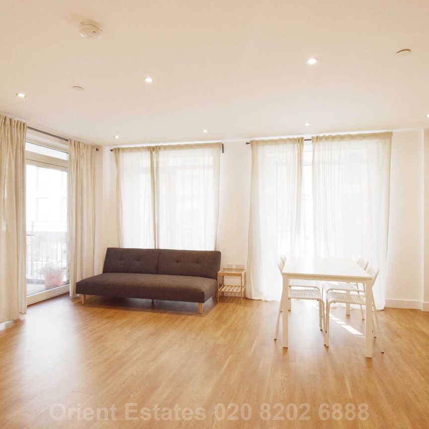 Price £1,800 pcm - Available 01/06/2026 - Furnished - Photo 1